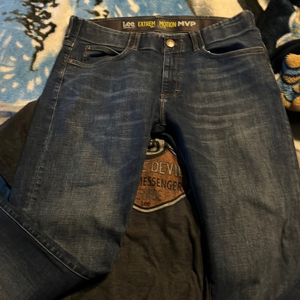 Men’s Lee jeans